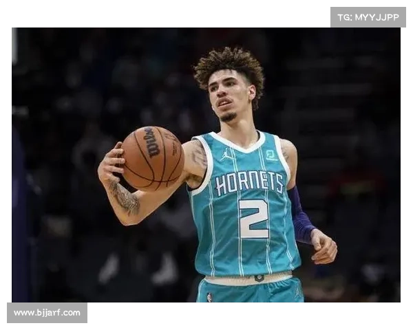 从拉梅尔鲍尔的成长历程探析三球精神对现代体育竞争的深远启示